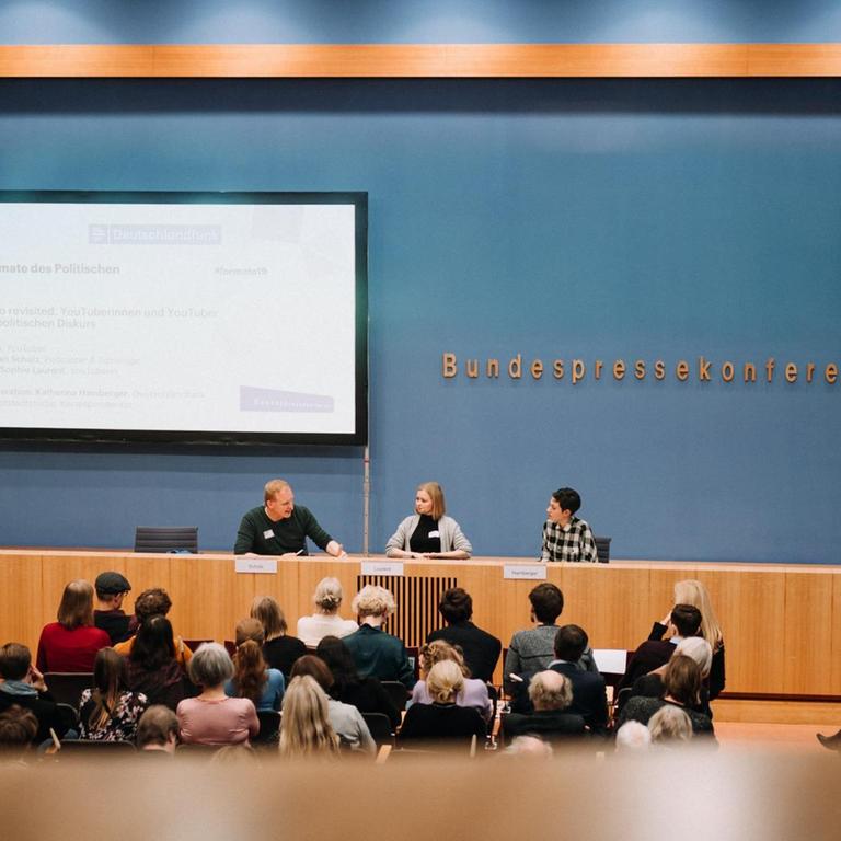 Formate des Politischen - Blick auf das Panel in der Bundespressekonferenz