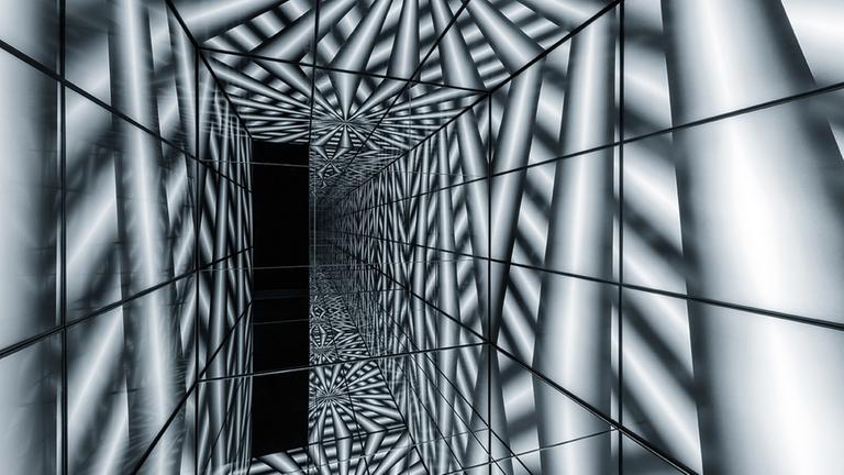 Begehbarer Kubus des österreichischen Multimedia-Künstlers Peter Kogler. Die Computeranimation mit Monitoren und Spiegeln ist im Rahmen der Ausstellung "Ich ist eine Ego-Maschine" in München zu sehen. Begehbarer Kubus des österreichischen Multimedia-Künstlers Peter Kogler. Die Computeranimation mit Monitoren und Spiegeln ist im Rahmen der Ausstellung "Ich ist eine Ego-Maschine" in München zu sehen.
