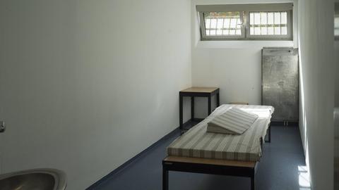 Haftraum im Hafthaus Ummeln der Justizvollzugsanstalt Senne.