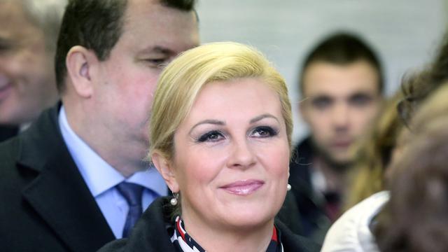 Die neue kroatische Präsidentin - kurz vor der Stimmabgabe am 11.01.2015