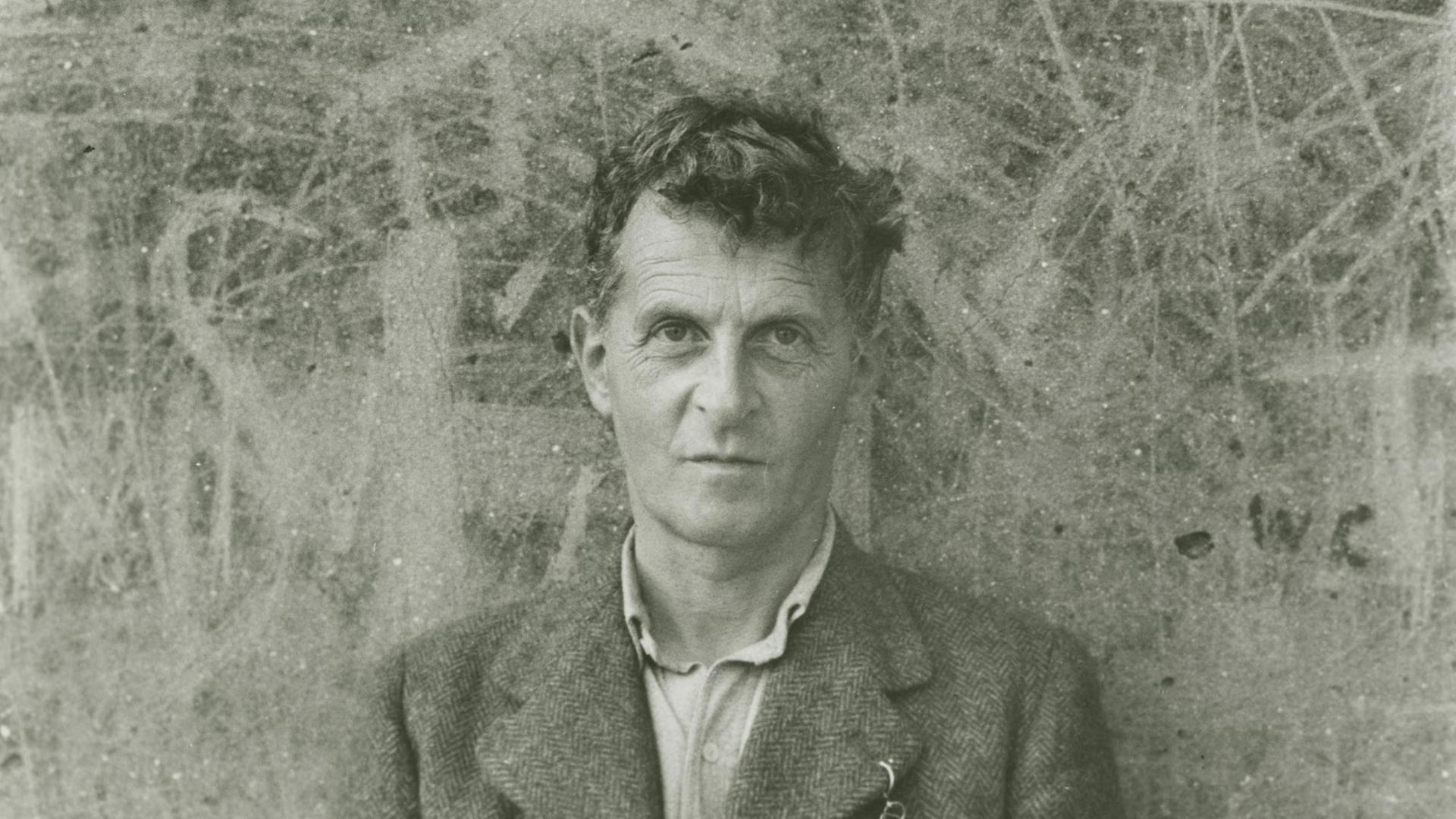 Ludwig Wittgenstein, fotografiert unter seiner eigenen Anleitung vom Freund Ben Richards im September 1947 in Swansea, Südwales (Großbritannien).