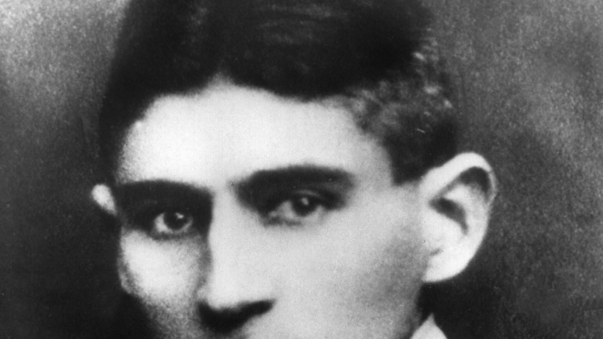 Undatiertes Porträt des österreichischen Schriftstellers Franz Kafka (1883-1924) Undatiertes Porträt des österreichischen Schriftstellers Franz Kafka (1883-1924)