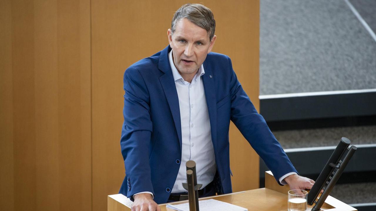Björn Höcke, Fraktionsvorsitzender der Thüringer AfD, spricht im Thüringer Landtag Björn Höcke, Fraktionsvorsitzender der Thüringer AfD, spricht im Thüringer Landtag