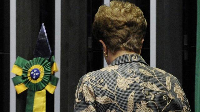 Brasiliens Ex-Präsidentin Dilma Rousseff verlässt nach ihrem Amtsenthebungsverfahren den Senat