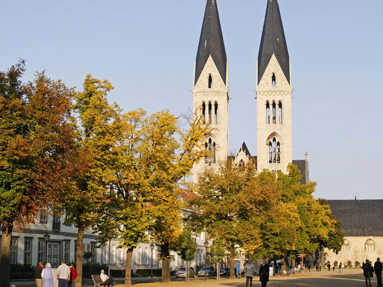 Dom und Domplatz von Halberstadt, Sachsen-Anhalt, Deutschland, Europa