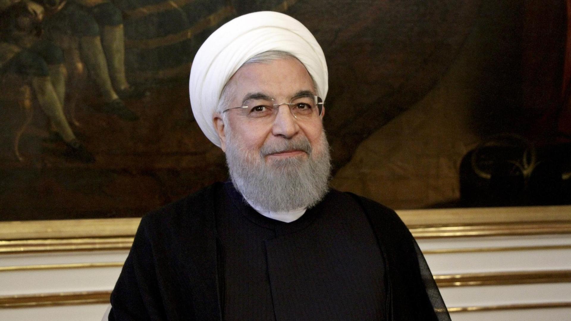 Hassan Rohani in der Hofburg im Rahmen eines Staatsbesuchs des iranischen Präsidenten in Österreich. Hassan Rohani in der Hofburg im Rahmen eines Staatsbesuchs des iranischen Präsidenten in Österreich.