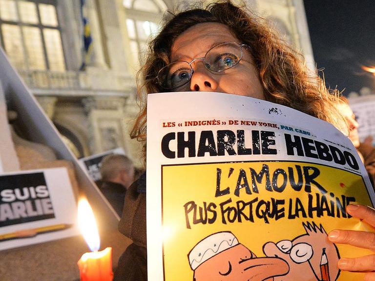 Nach dem Anschlag auf "Charlie Hebdo" gab es viele Zeichen der Solidarität - auch international (wie hier in Turin).