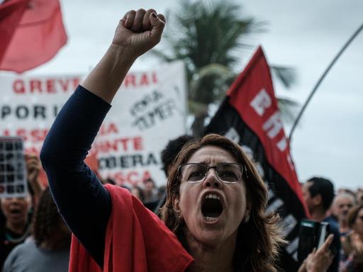 Hunderte Brasilianer protestierten gegen Präsident Temer