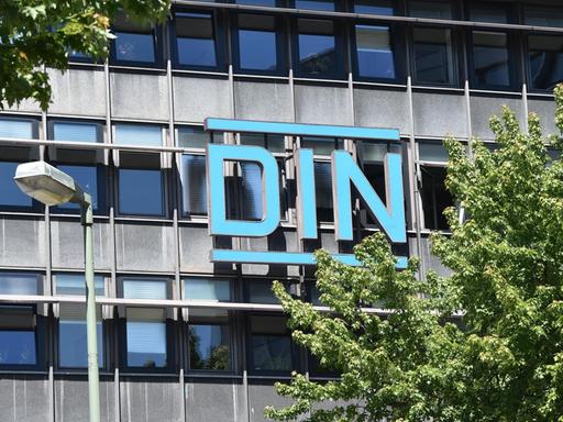 Deutsches Institut für Normung