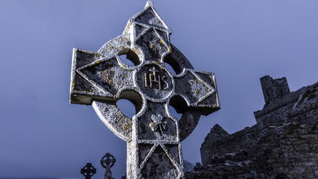 Corcomroe Abbey, The Burren, County Clare, Munster, Republic of Ireland, Europe PUBLICATIONxINxGERxSUIxAUTxONLY Copyright: ProCip 1292-480
