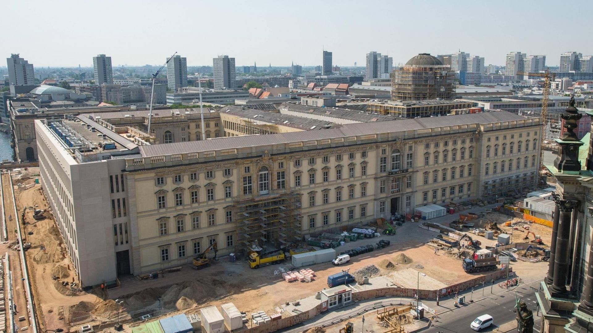 Die Bau-Stelle von dem Humboldt Forum Die Bau-Stelle von dem Humboldt Forum