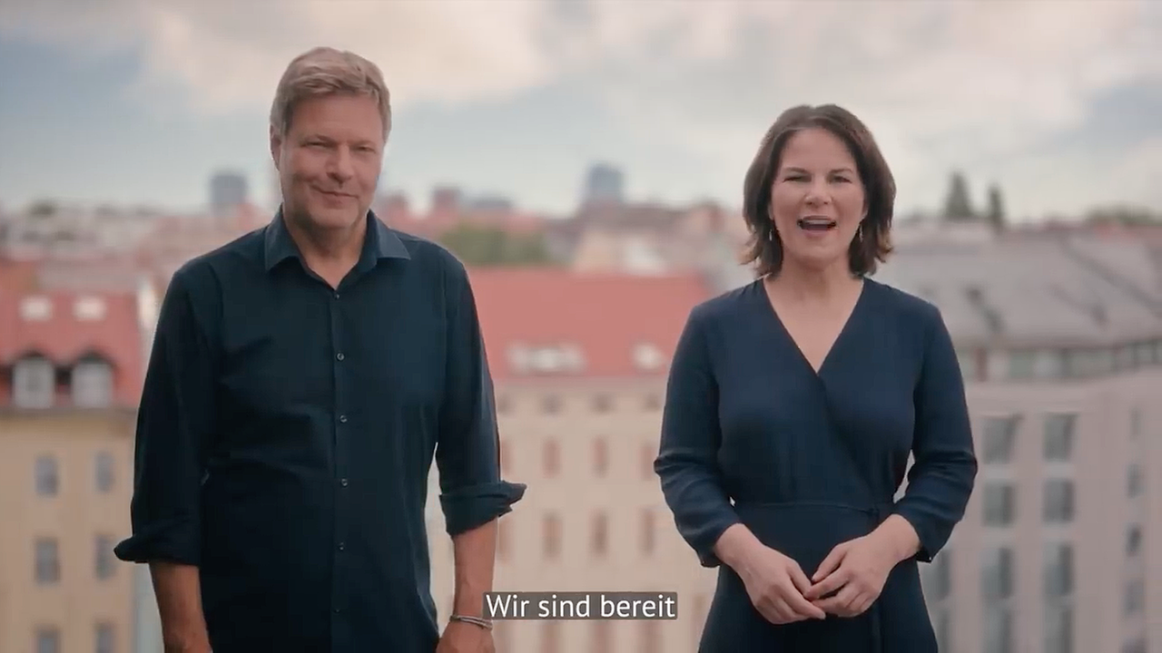 Szene aus dem Wahlwerbespot der Grünen. Szene aus dem Wahlwerbespot der Grünen.