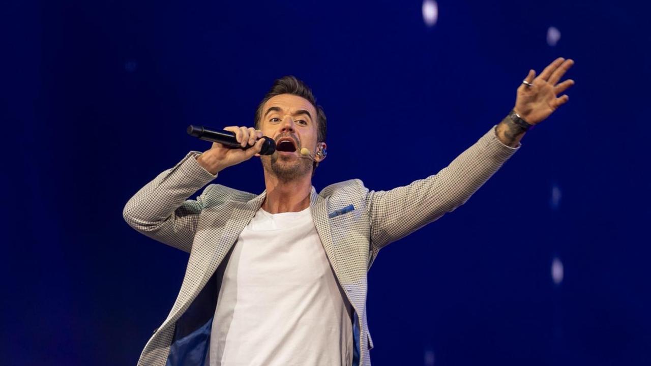 Florian Silbereisen singt beim "Großen Schlagerfest XXL" in Halle (Westfalen) 2020 Florian Silbereisen singt beim "Großen Schlagerfest XXL" in Halle (Westfalen) 2020