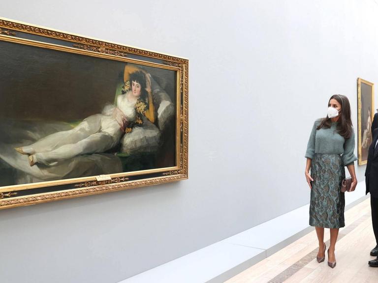 Königin Letizia besucht die Goya-Ausstellung der Fondation Beyeler in Basel.