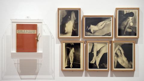 Fotografien und Schriftstücke von Germaine Krull (1897-1985) - hier ausgestellt im Martin-Gropius-Bau in Berlin.