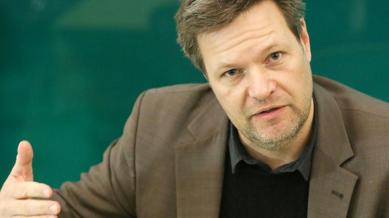 Robert Habeck ist ein deutscher Schriftsteller und Politiker. Robert Habeck ist ein deutscher Schriftsteller und Politiker.