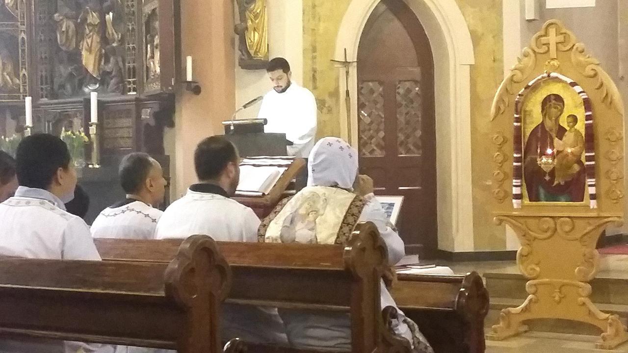 Gottesdienst der koptischen St. Georggemeinde Gottesdienst der koptischen St. Georggemeinde