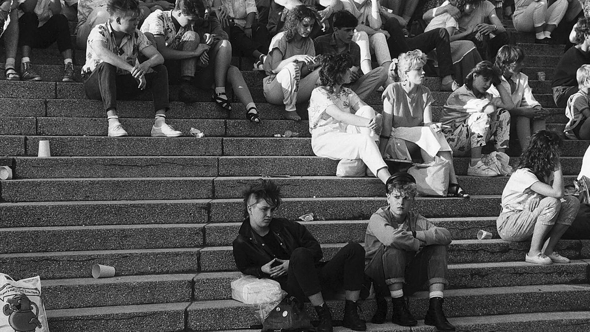 Punks in der DDR (1990) Punks in der DDR (1990)