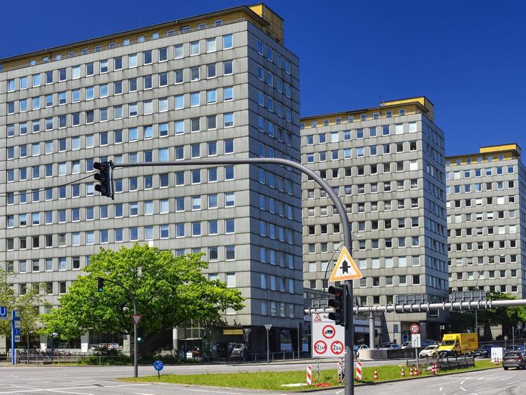 Die City-Hof-Hochhäuser in der Altstadt von Hamburg, am Klosterwall.