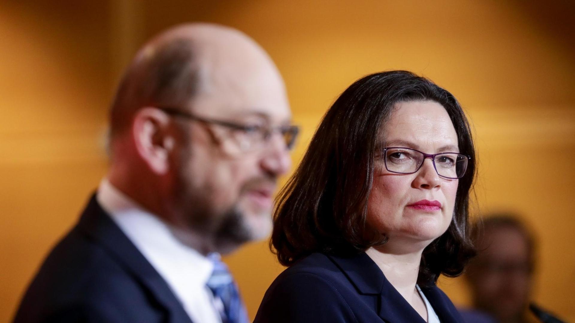 Martin Schulz steht am 7.2.218 neben Andrea Nahles Martin Schulz steht am 7.2.218 neben Andrea Nahles