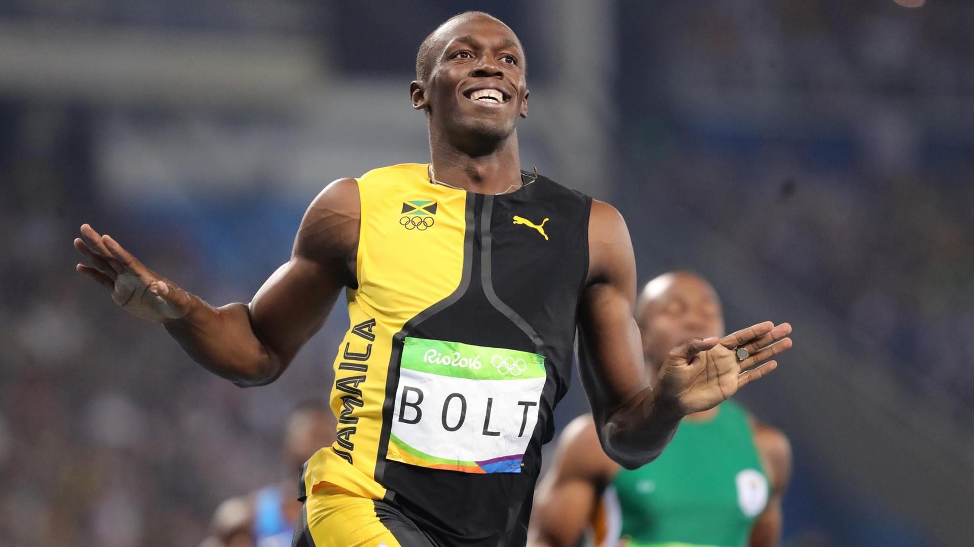 Usain Bolt jubelt nach dem 100-Meter-Finale bei den Olympischen Spielen in Rio de Janeiro Usain Bolt jubelt nach dem 100-Meter-Finale bei den Olympischen Spielen in Rio de Janeiro