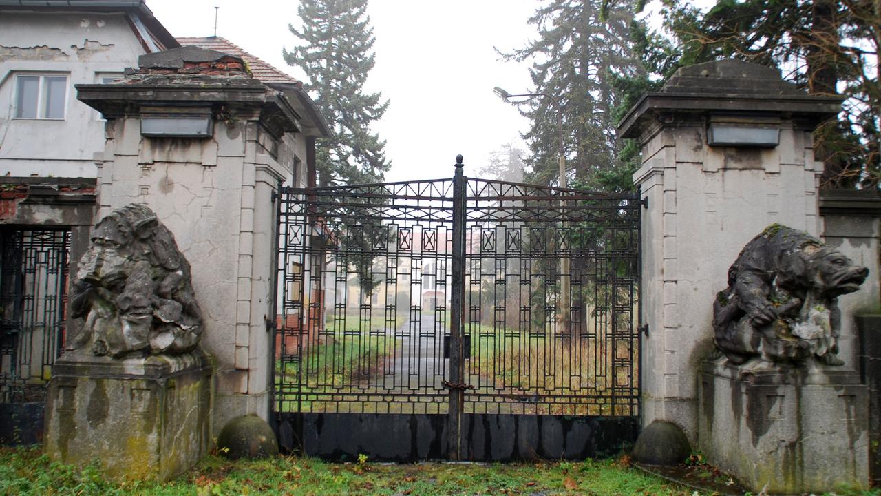 Jungfernbreschan, ein kleines Dorf vor Prag Jungfernbreschan, ein kleines Dorf vor Prag