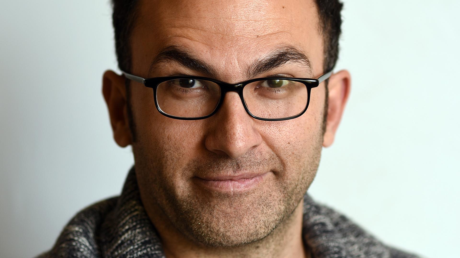 Der Schauspieler und Komiker Fatih Çevikkollu. Der Schauspieler und Komiker Fatih Çevikkollu.