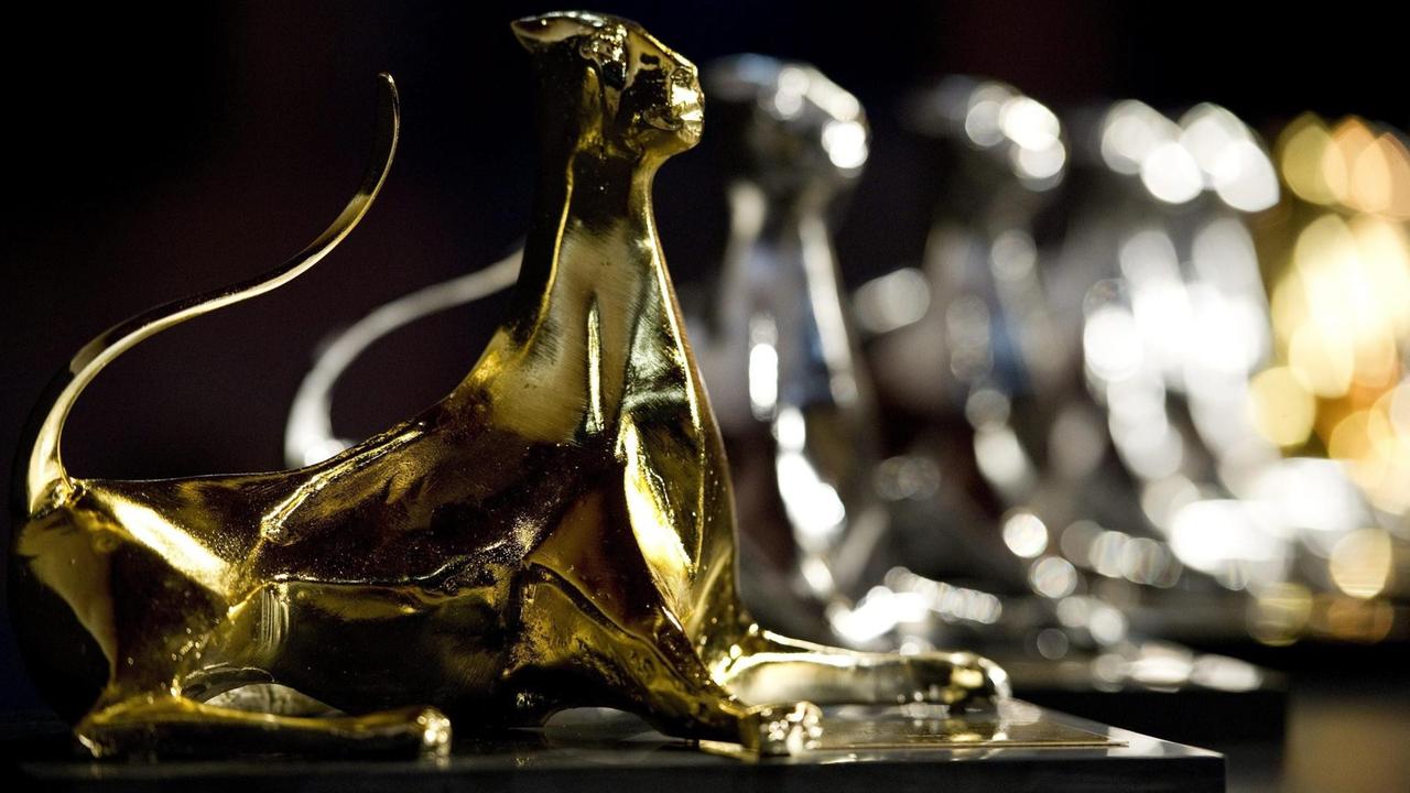 Im Rahmen des Locarno-Filmfestivals werden Goldene und Silberne Leoparden vergeben.