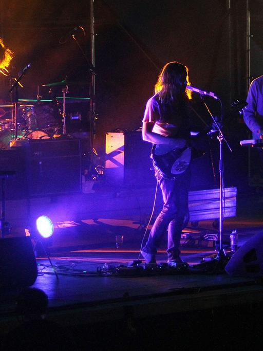 Die australische Band Tame Impala bei einem Auftritt in Santiago de Chile am 22. November 2014