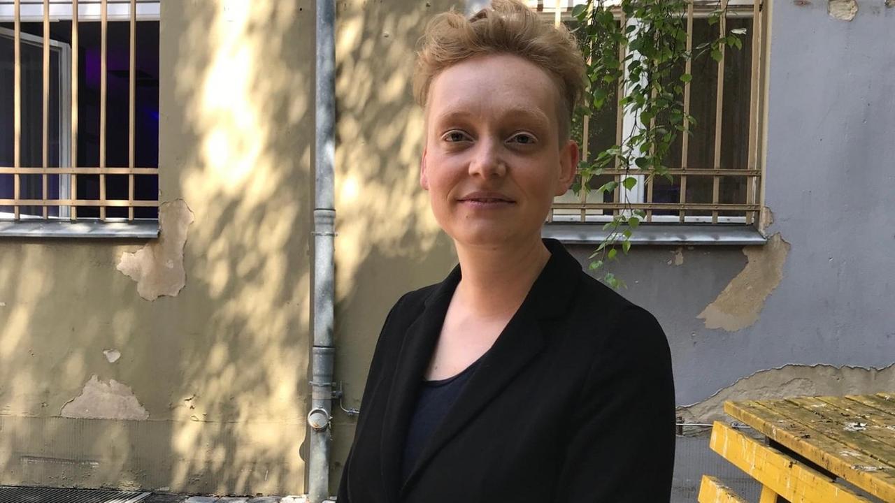 Jana Ahrens Jana Ahrens