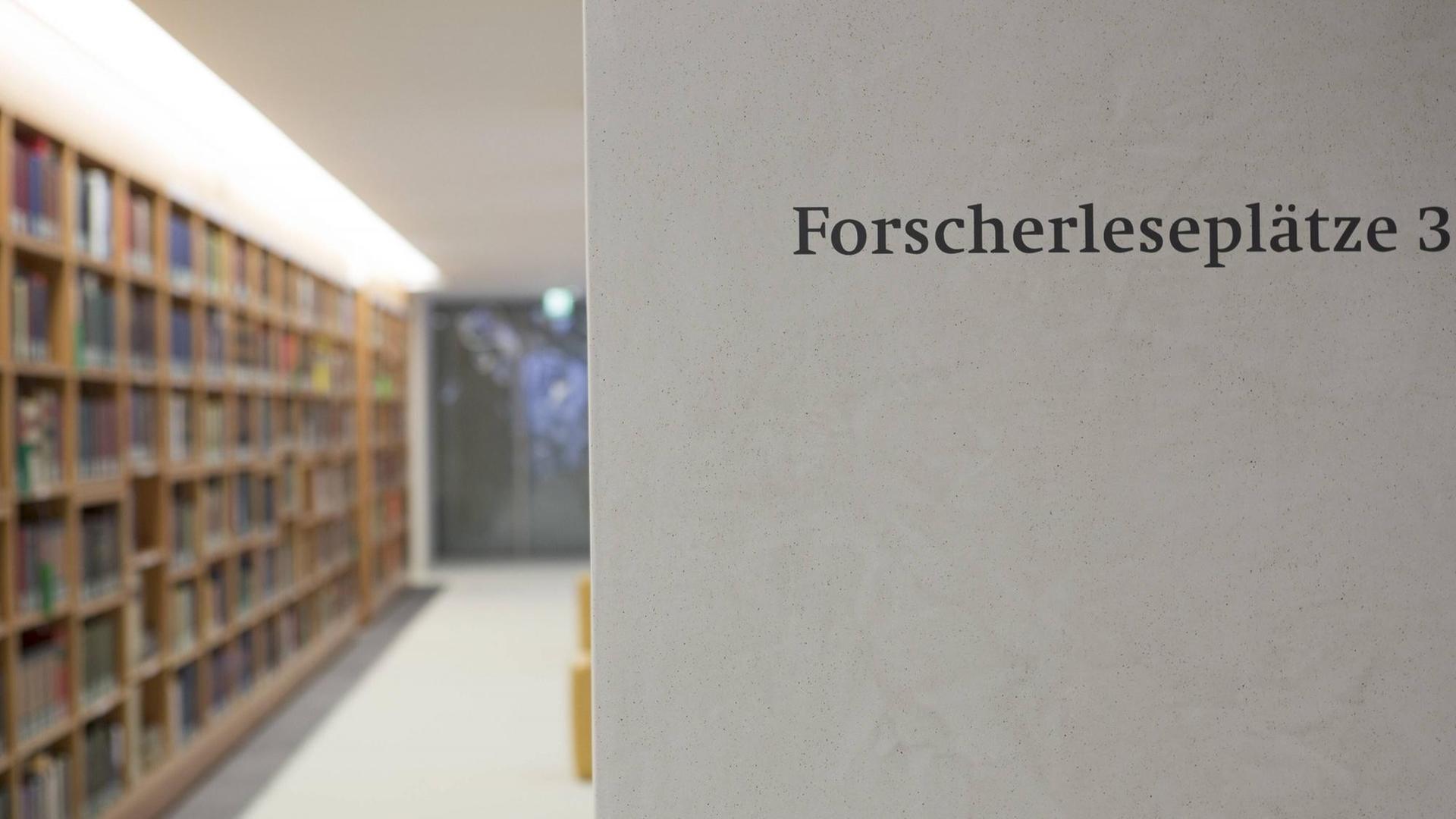 Forscherleseplätze in der Staatsbibliothek zu Berlin Forscherleseplätze in der Staatsbibliothek zu Berlin
