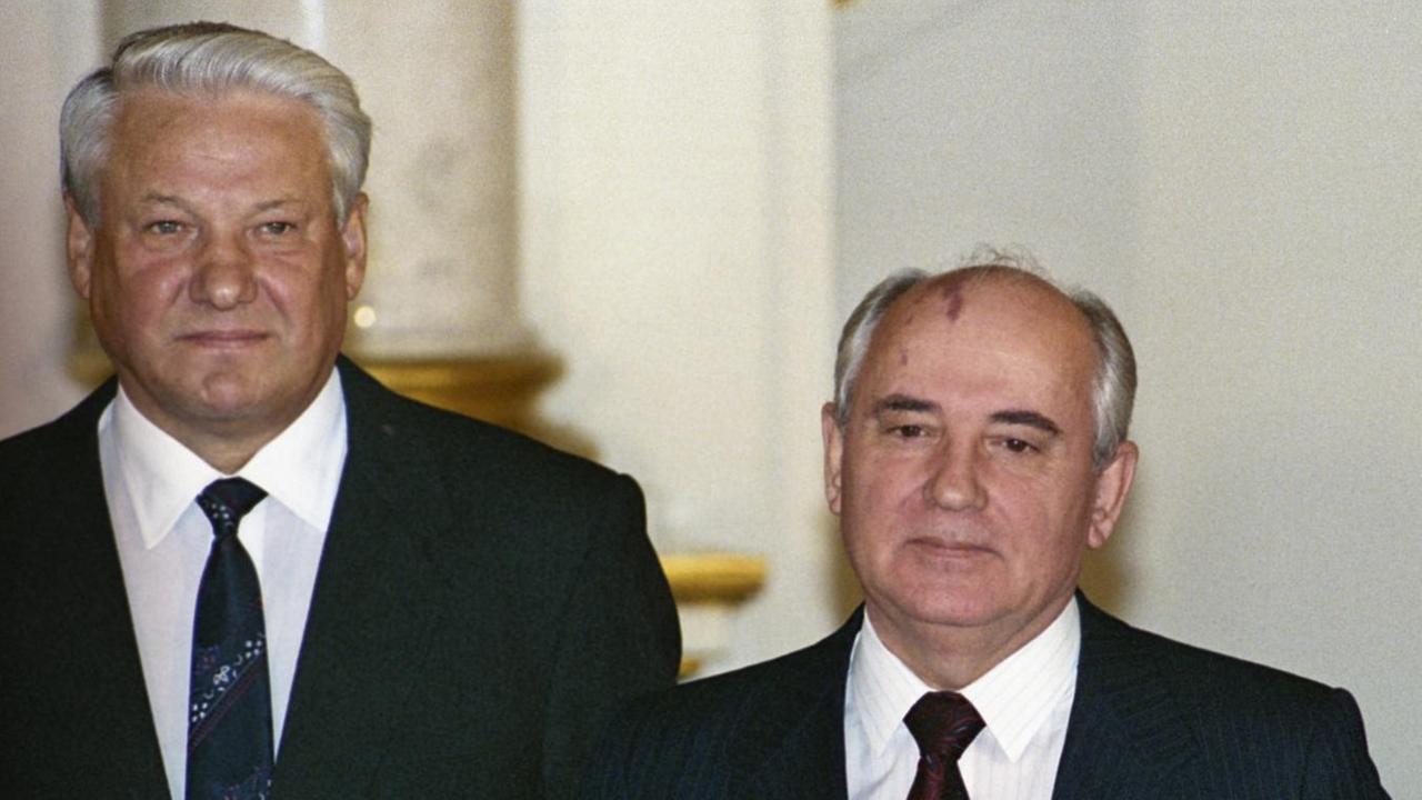 Boris Jelzin und Michail Gorbatschow Boris Jelzin und Michail Gorbatschow