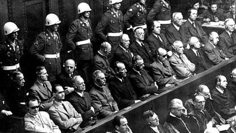 Der Nürnberger Prozess: hier im Bild der Prozess gegen die Hauptangeklagten des Dritten Reiches