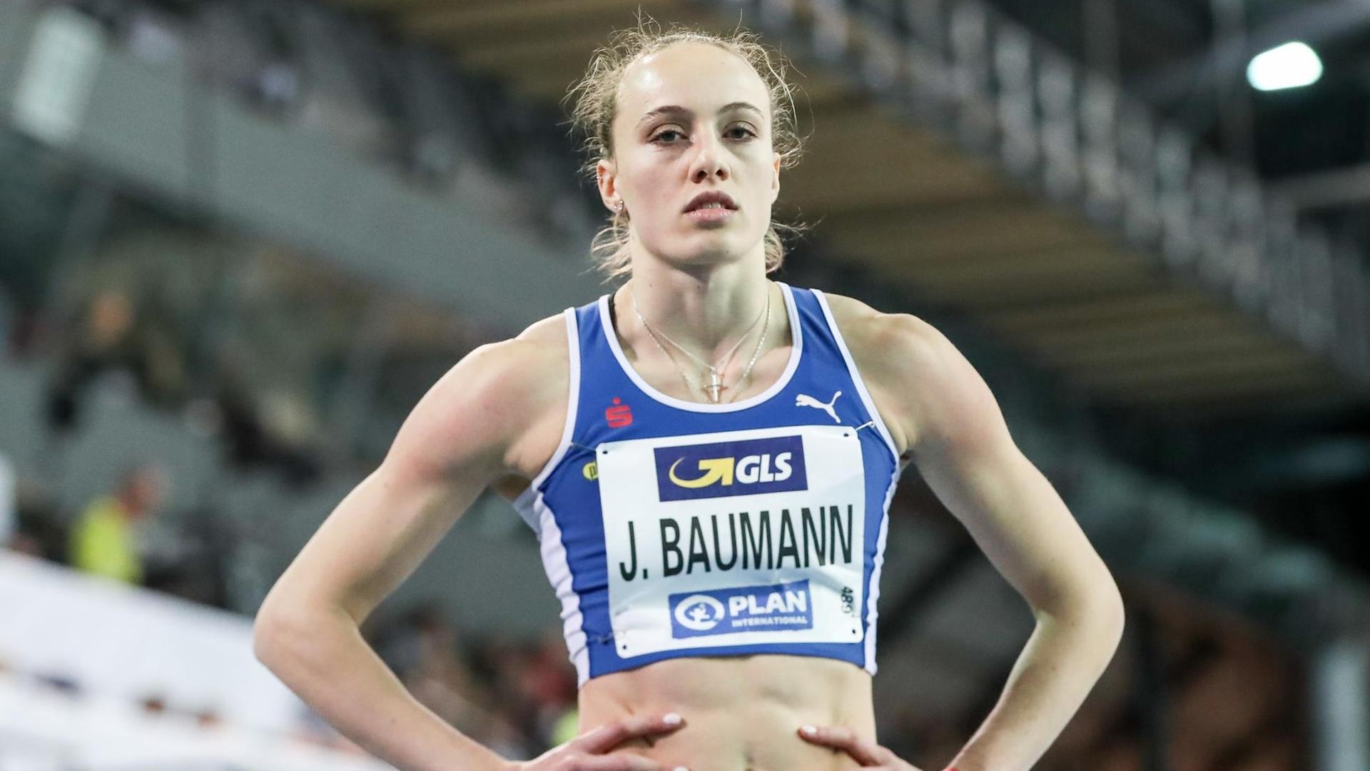 Die Hürdenläuferin Jackie Baumann Die Hürdenläuferin Jackie Baumann