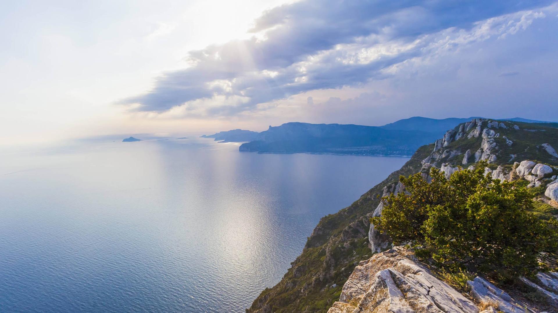 Die französische Küste an der Cote D´Azur. Die französische Küste an der Cote D´Azur.