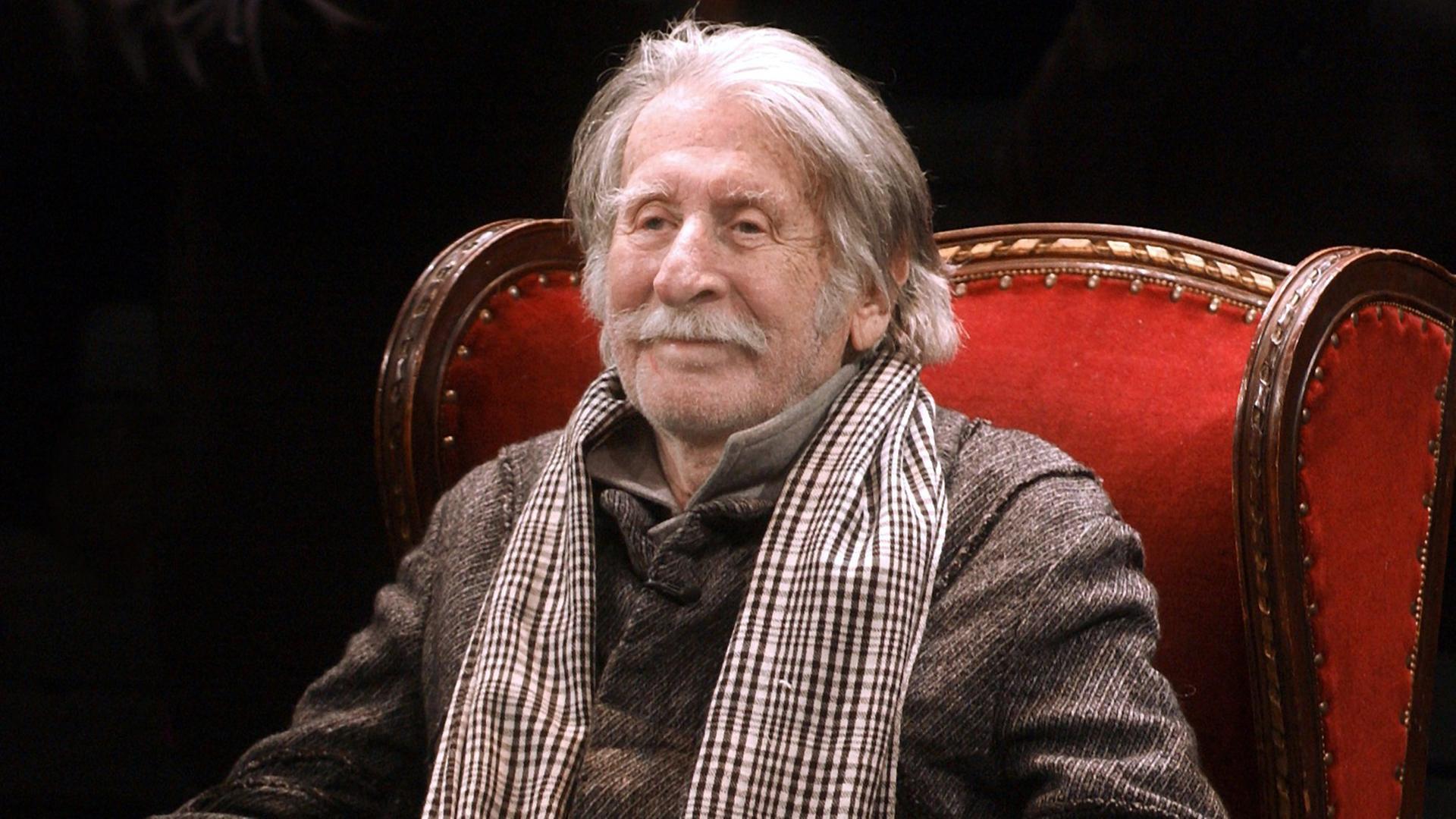 24. Mai 2004: George Tabori während einer Gala anlässlich seines 90. Geburtstags. 24. Mai 2004: George Tabori während einer Gala anlässlich seines 90. Geburtstags.