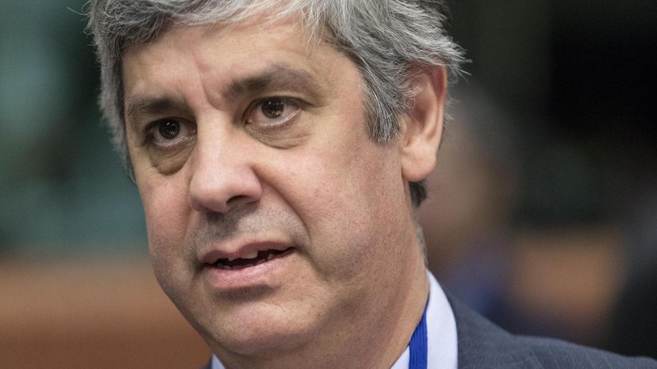 Der portugiesische Finanzminister Mario Centeno während des Treffens der Eurozone in Brüssel. Der portugiesische Finanzminister Mario Centeno während des Treffens der Eurozone in Brüssel.