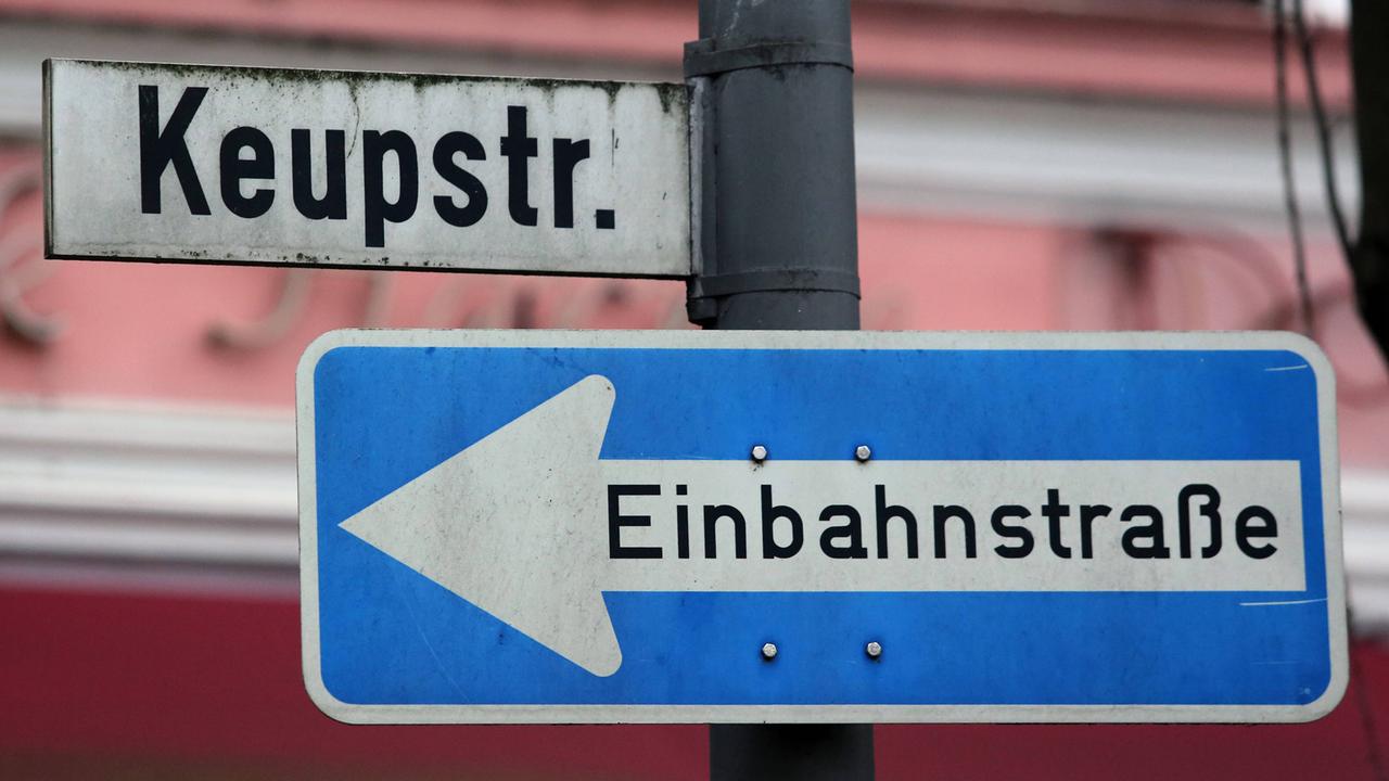 Ein Bild des Straßenschilder "Keupstr". in Köln. Ein Bild des Straßenschilder "Keupstr". in Köln.