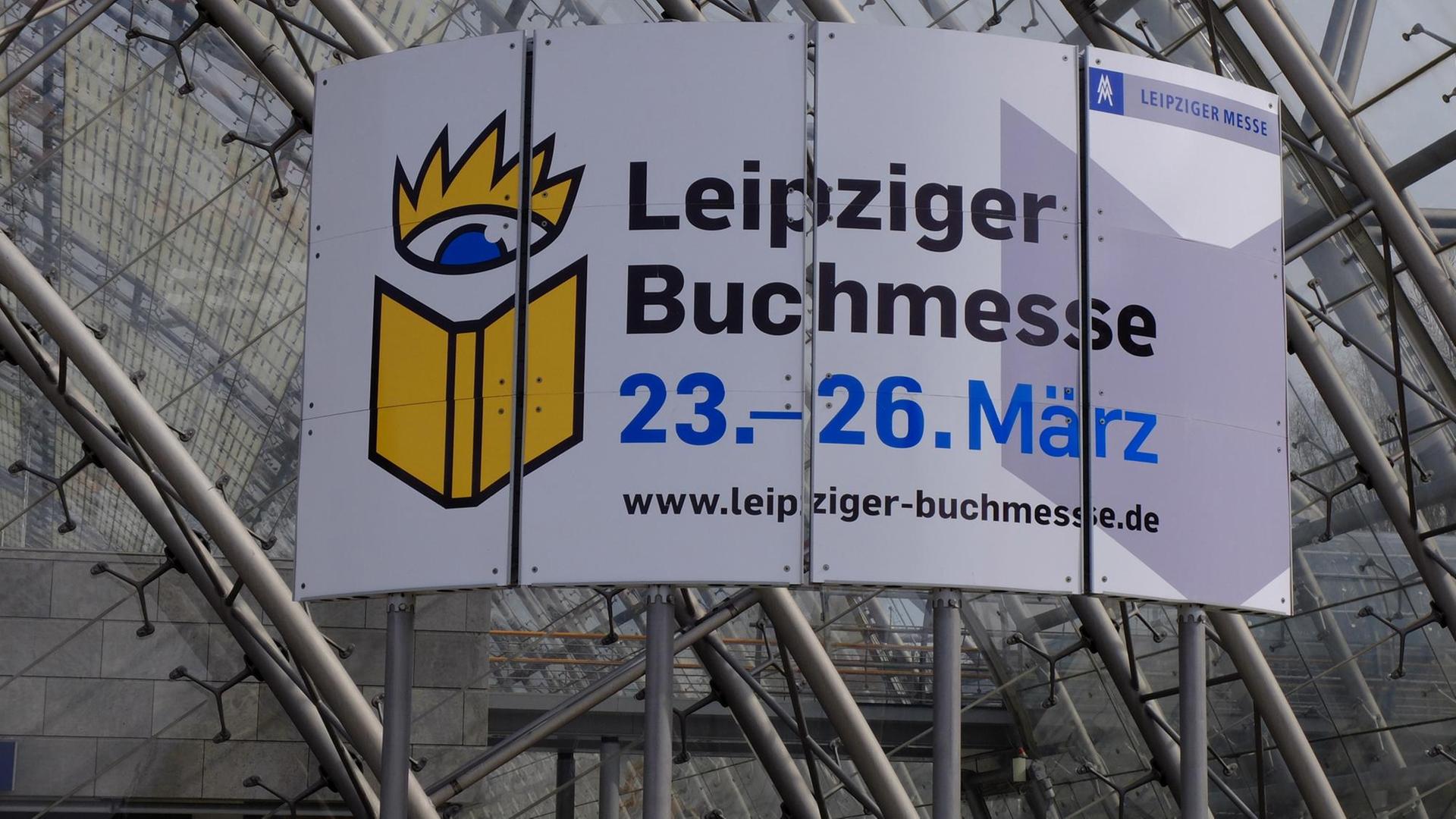 Plakat am Eingang der Leipziger Buchmesse Plakat am Eingang der Leipziger Buchmesse