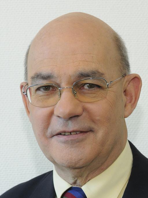 Der israelische Journalist und Historiker Tom Segev