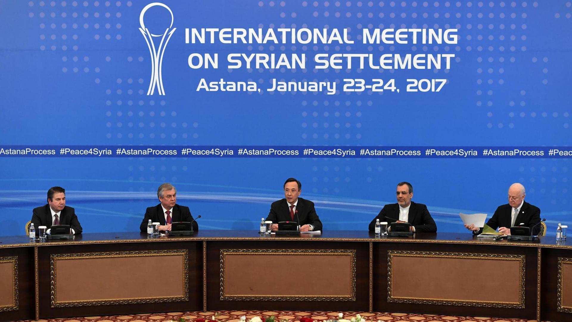 Abschluss-Pressekonferenz der Syrien-Gespräche in Astana. Abschluss-Pressekonferenz der Syrien-Gespräche in Astana.