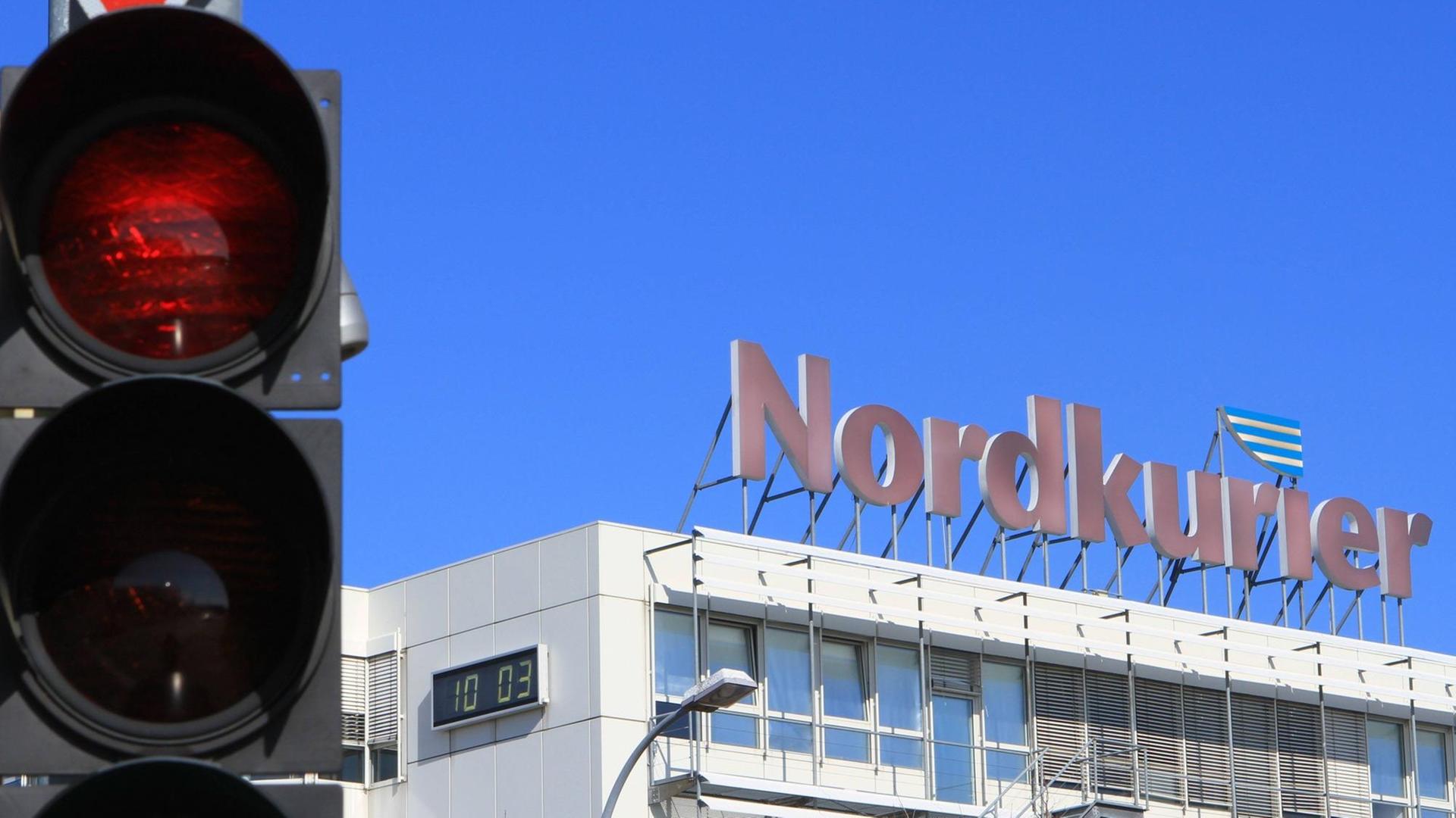 Blick auf ein Gebäude der Verlagsgruppe Nordkurier aim März 2014 auf dem Datzeberg in Neubrandenburg Blick auf ein Gebäude der Verlagsgruppe Nordkurier aim März 2014 auf dem Datzeberg in Neubrandenburg