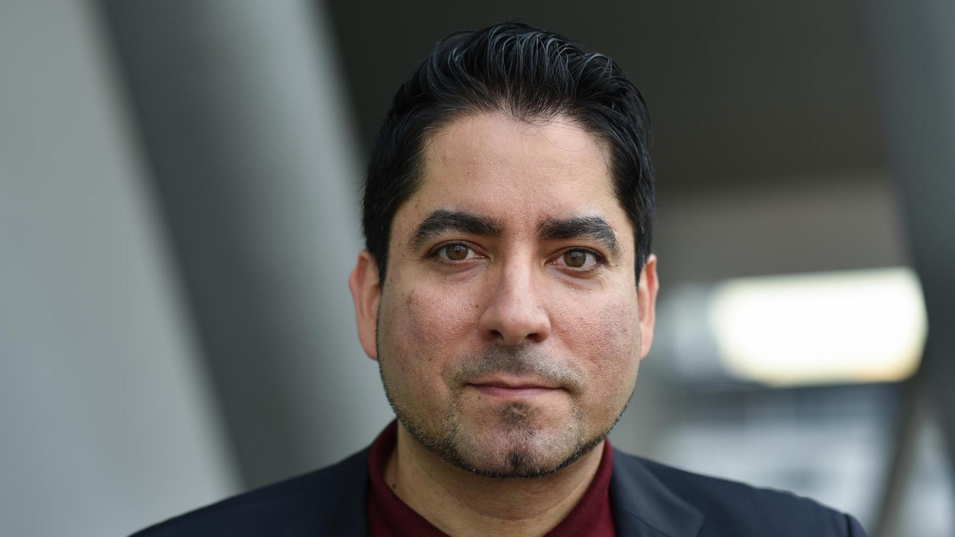 Mouhanad Khorchide im Oktober 2018 auf der Frankfurter Buchmesse. Mouhanad Khorchide im Oktober 2018 auf der Frankfurter Buchmesse.