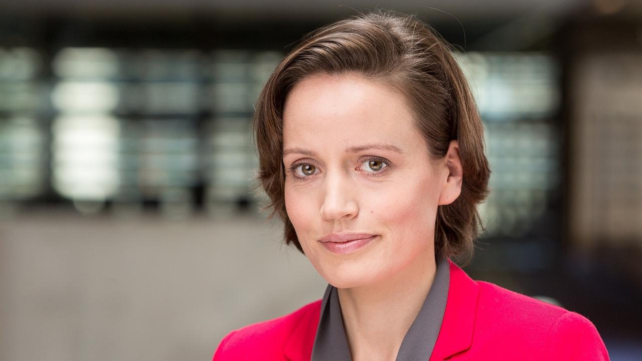 Marie von Mallinckrodt, Korrespondentin im ARD-Hauptstadtstudio Marie von Mallinckrodt, Korrespondentin im ARD-Hauptstadtstudio
