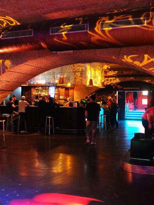 Die Narva Lounge beim Club Matrix in Berlin am Warschauer Platz am U-Bahnhof Warschauer Strasse.
