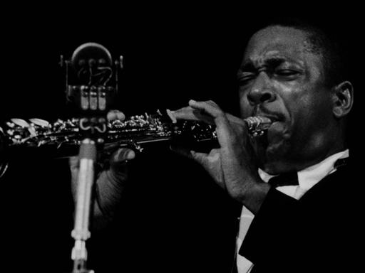 Porträt des Jazz-Saxofonisten John Coltrane aus dem Jahr 1963