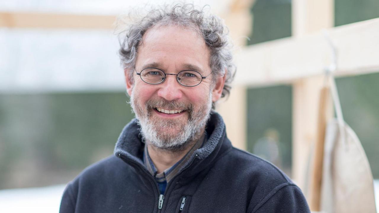 Der Jesuit und Physiker Stefan Bauberger. Der Jesuit und Physiker Stefan Bauberger.