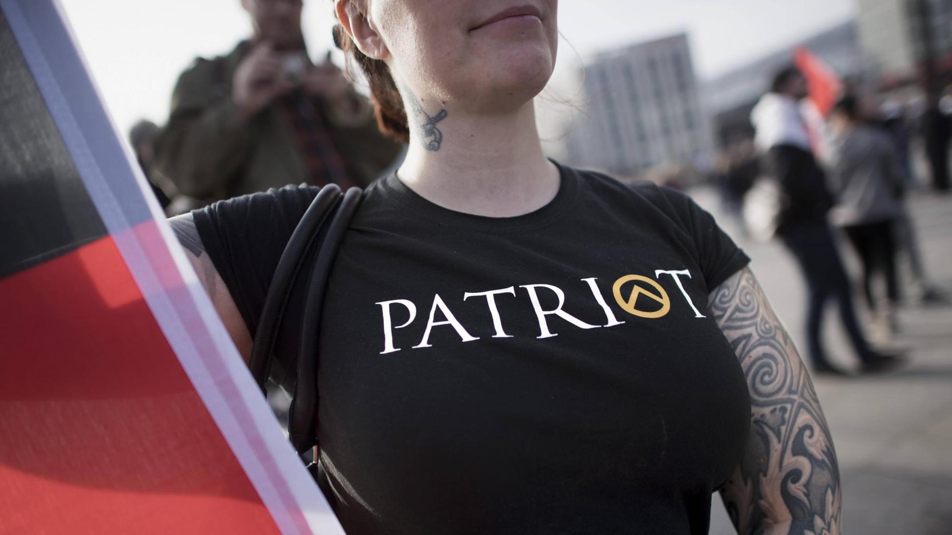 Identitäre Bewegung, Demo am 4.3.2017 in Berlin. Identitäre Bewegung, Demo am 4.3.2017 in Berlin.