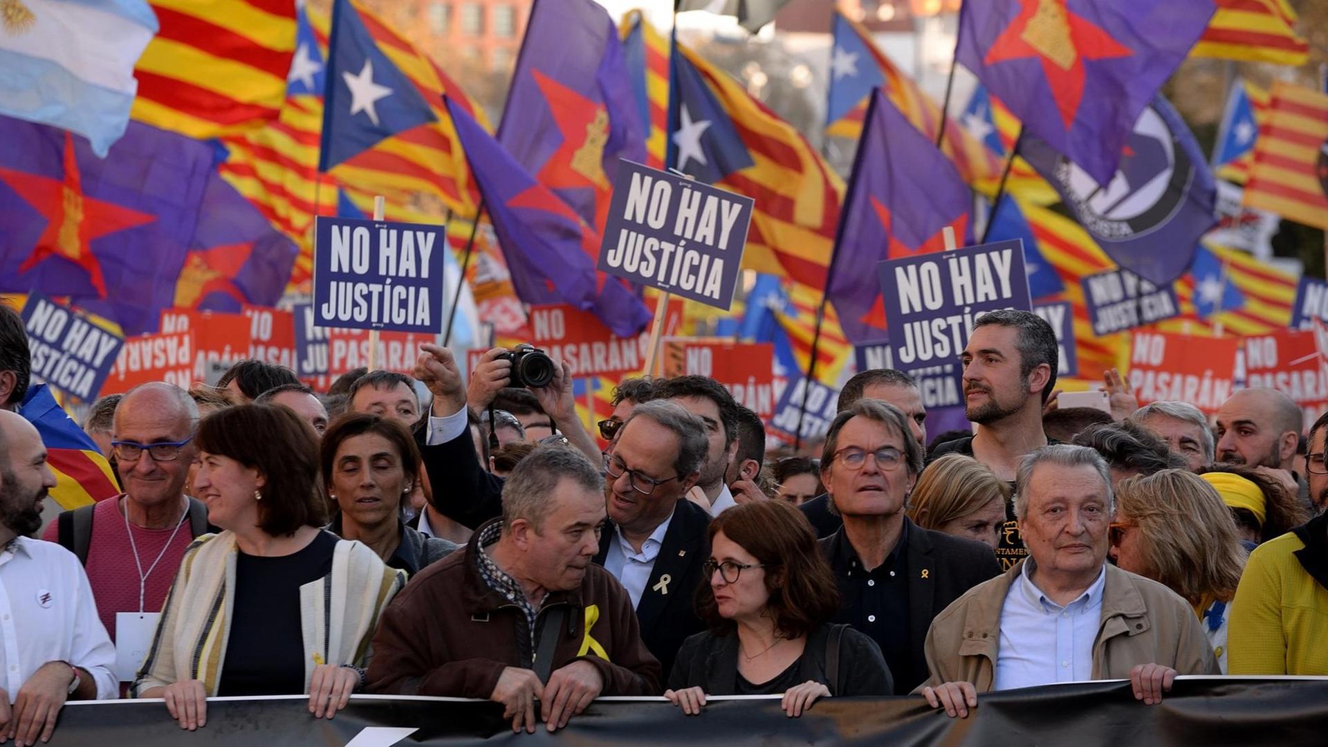 Der katalanische Regionalpräsident Quim Torra während einer Demonstration gegen den Gerichtsprozess gegen katalanische Separatisten.