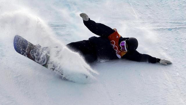 Der schwedische Snowboarder Mans Hedberg ist in Pyeongchang gestürzt.